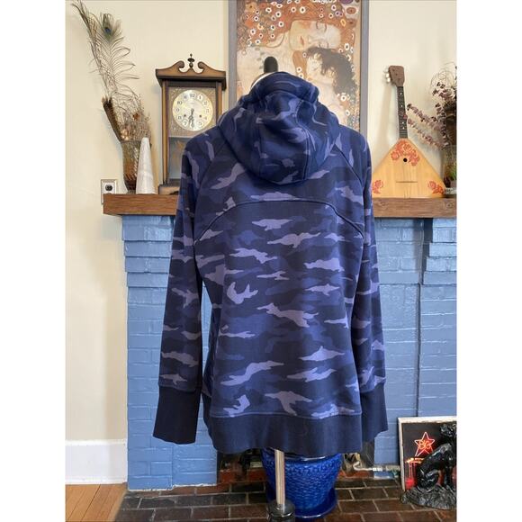 Athleta 1x Camo Zip-Up Hoodie - Picture 5 of 12